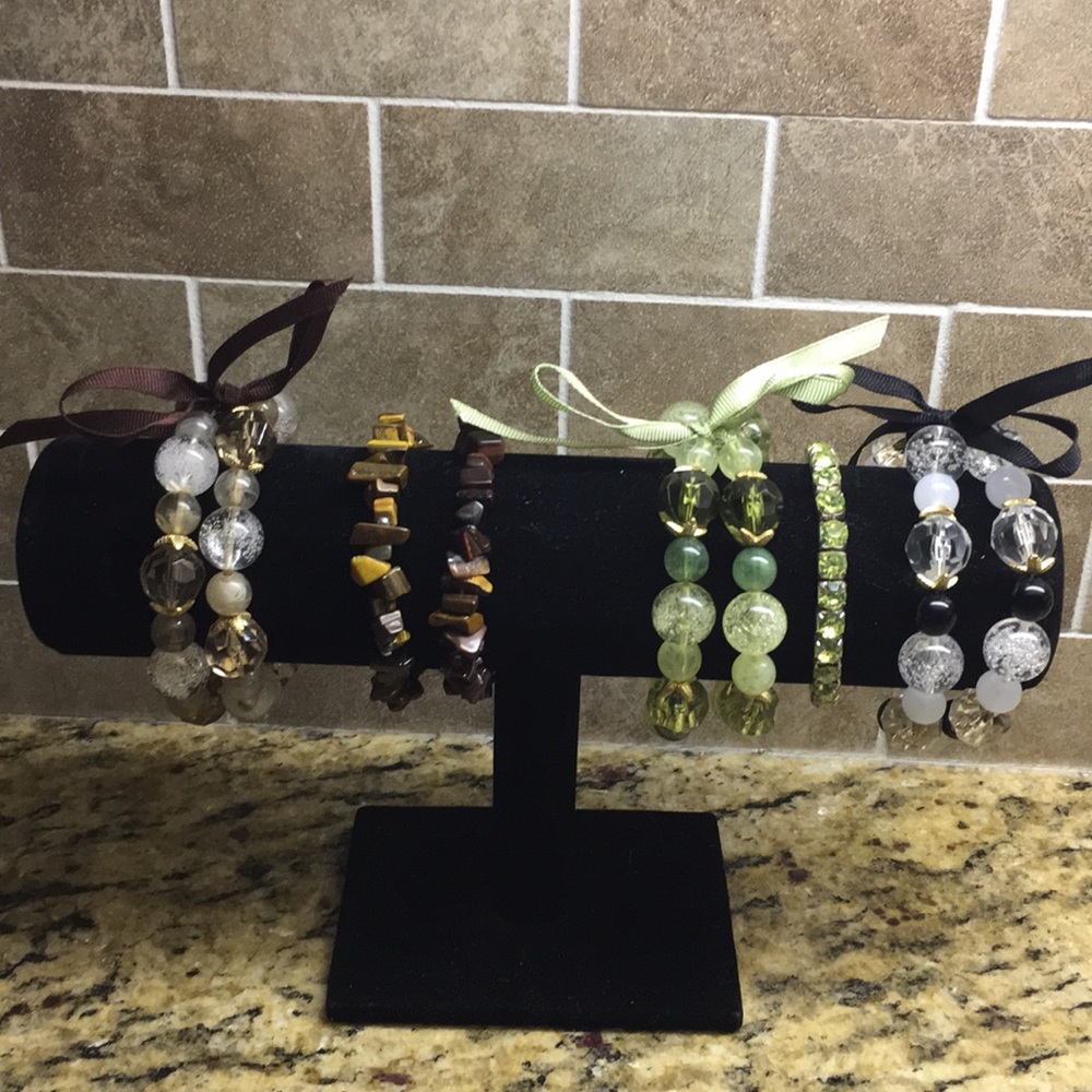 Lot of 9 bracelets